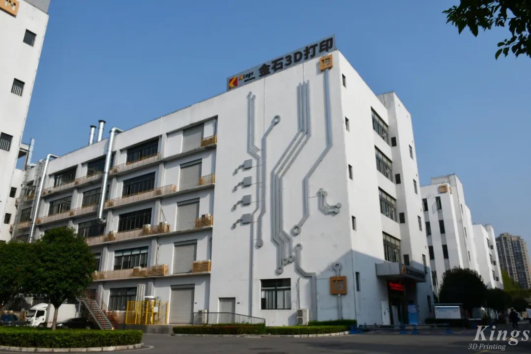 從設計開始，挑戰7天造出200套汽車大包圍改裝件，這可能完成嗎